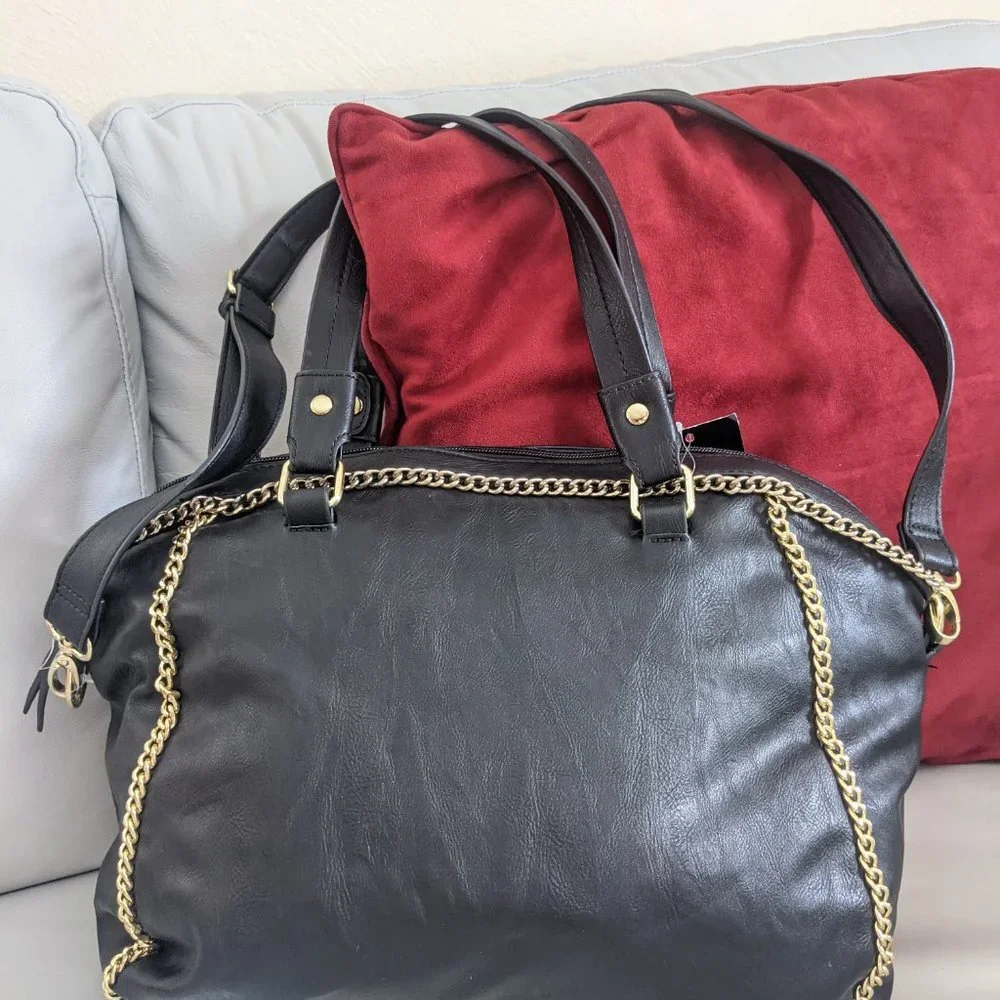 STEVE MADDEN Cheney faux-leather chain accent women's satchel crossbody - Black